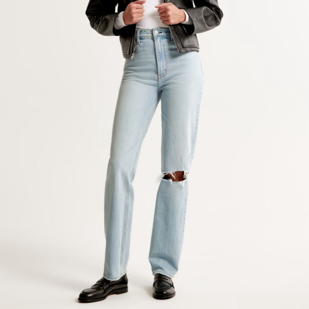 Abercrombie & Fitch Ultra High Rise 90’s Straight Jean